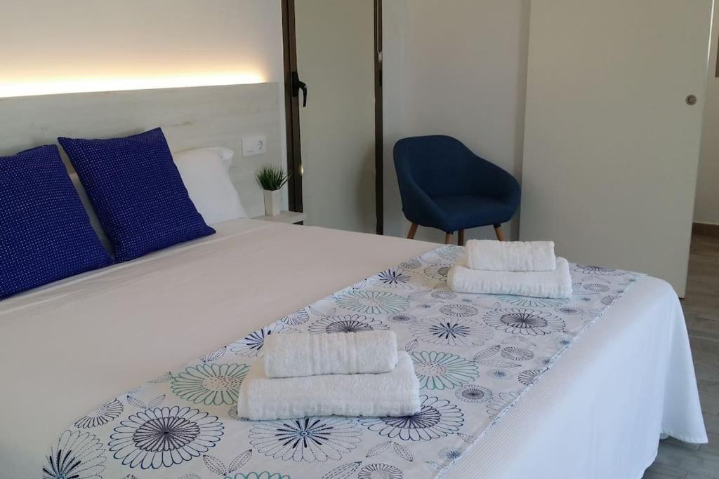 Villa Noka Cala'N Blanes  Екстериор снимка