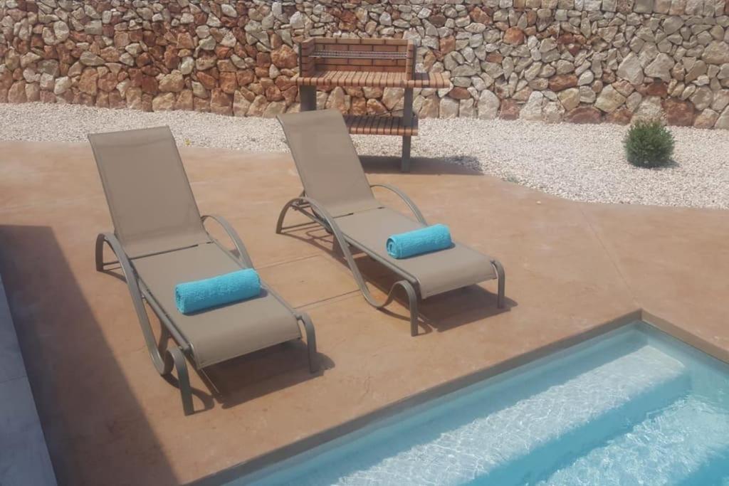 Villa Noka Cala'N Blanes  Екстериор снимка